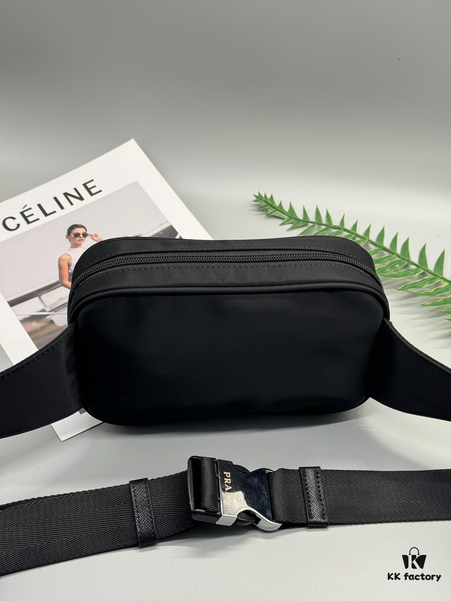Prada Waist Bag - Latest Designer Model, High-End Waterproof Fabric, Compact and Practical
