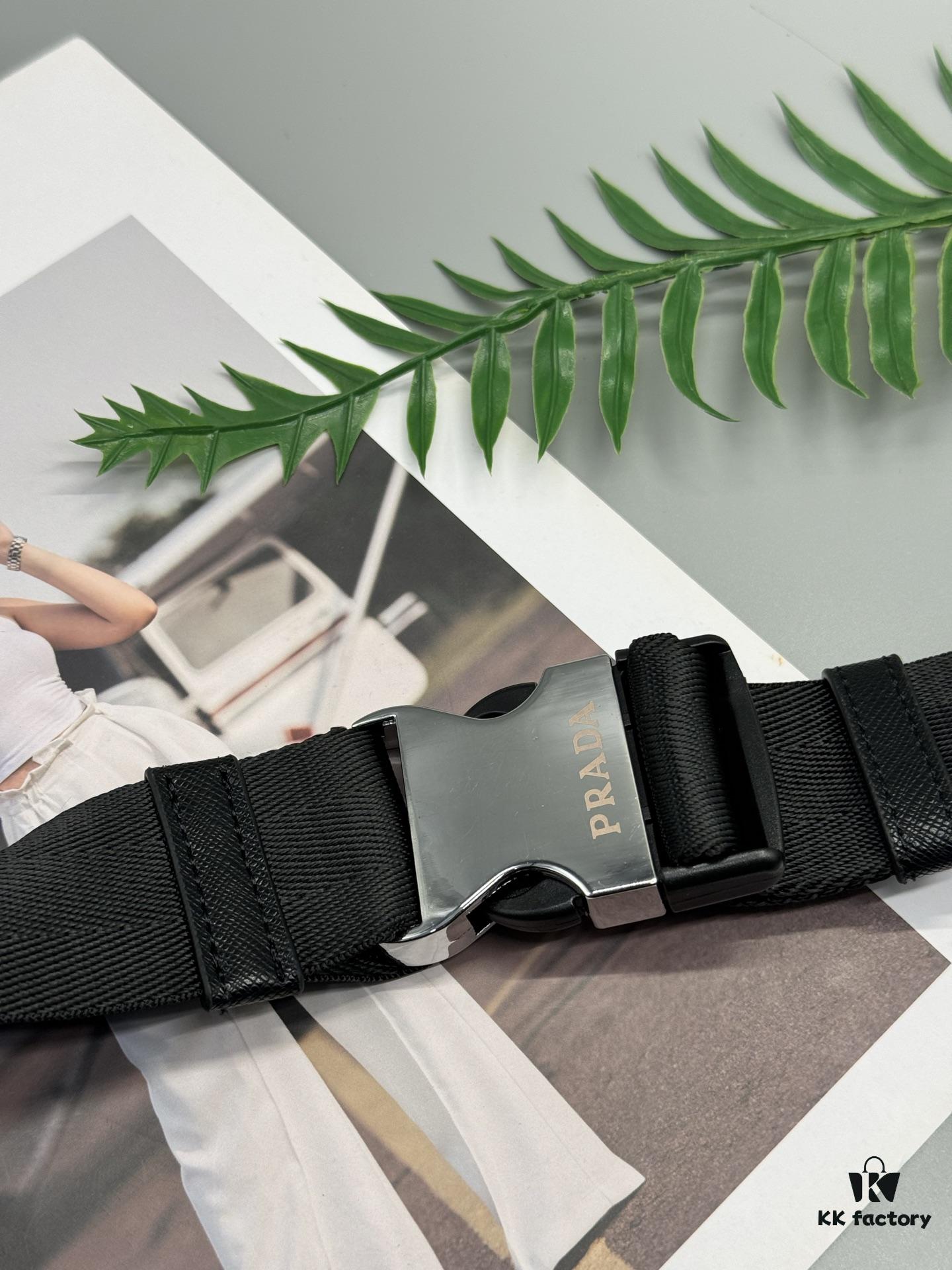 Prada Waist Bag - Latest Designer Model, High-End Waterproof Fabric, Compact and Practical