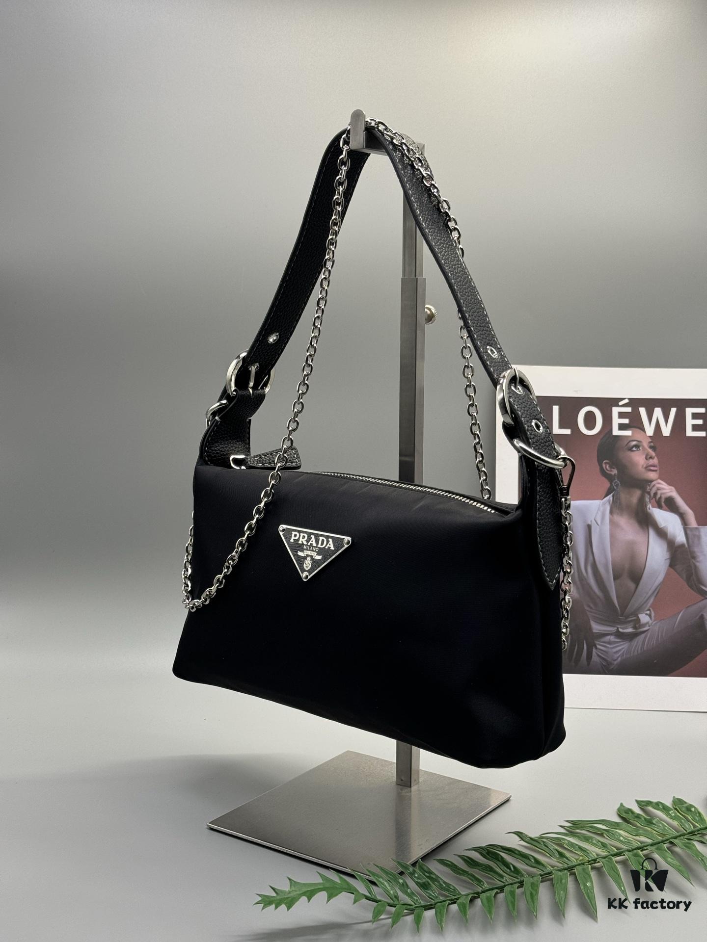 PRADA Replica Bag - Classic Design with Modern Elements