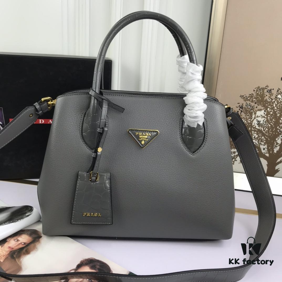 New Arrival☀Official Website Hot 2020 New Prada PRADA Handbag 💗 Model: 66153 Size: 30*24*14
