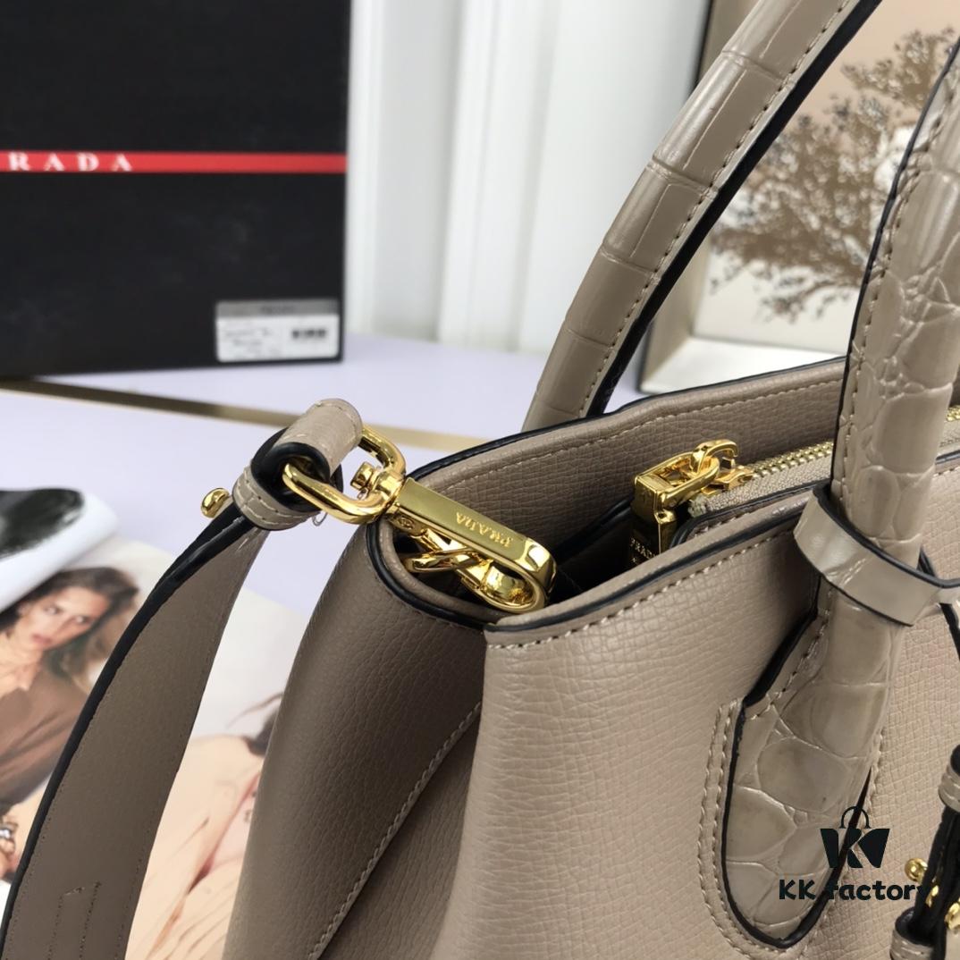 New Arrival☀ Hot 2020 PRADA New Style 🔥 Global Bestseller - Model 66153, Size: 30*24*14