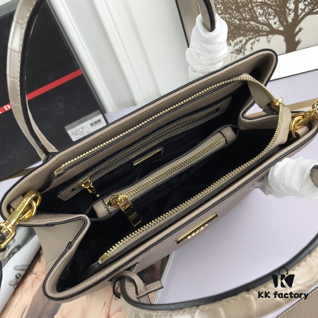 New Arrival☀ Hot 2020 PRADA New Style 🔥 Global Bestseller - Model 66153, Size: 30*24*14