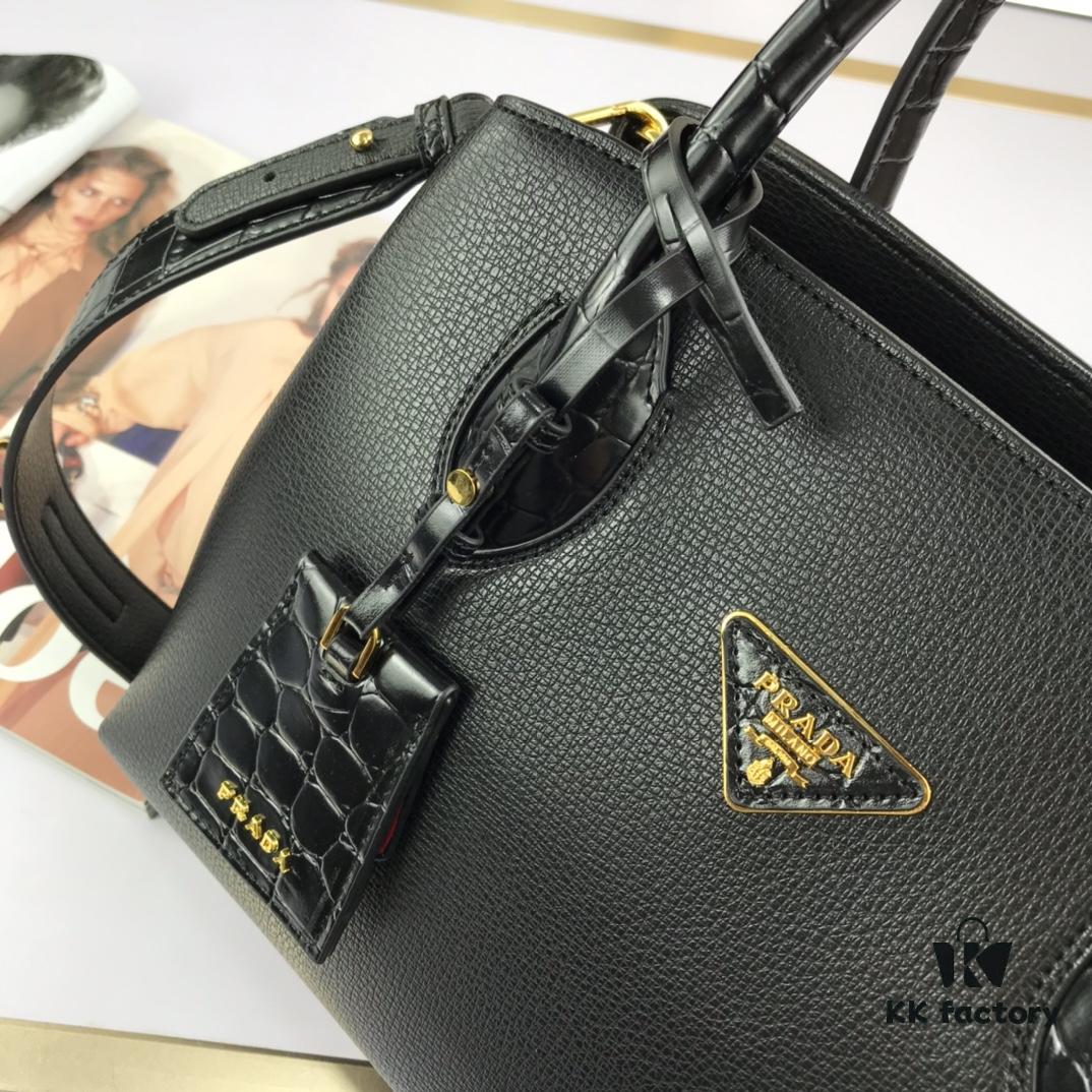 New Arrival 2020 PRADA Hot Global Launch - Model 66153, 30*24*14cm, Premium Calfskin with Glossy Crocodile Texture