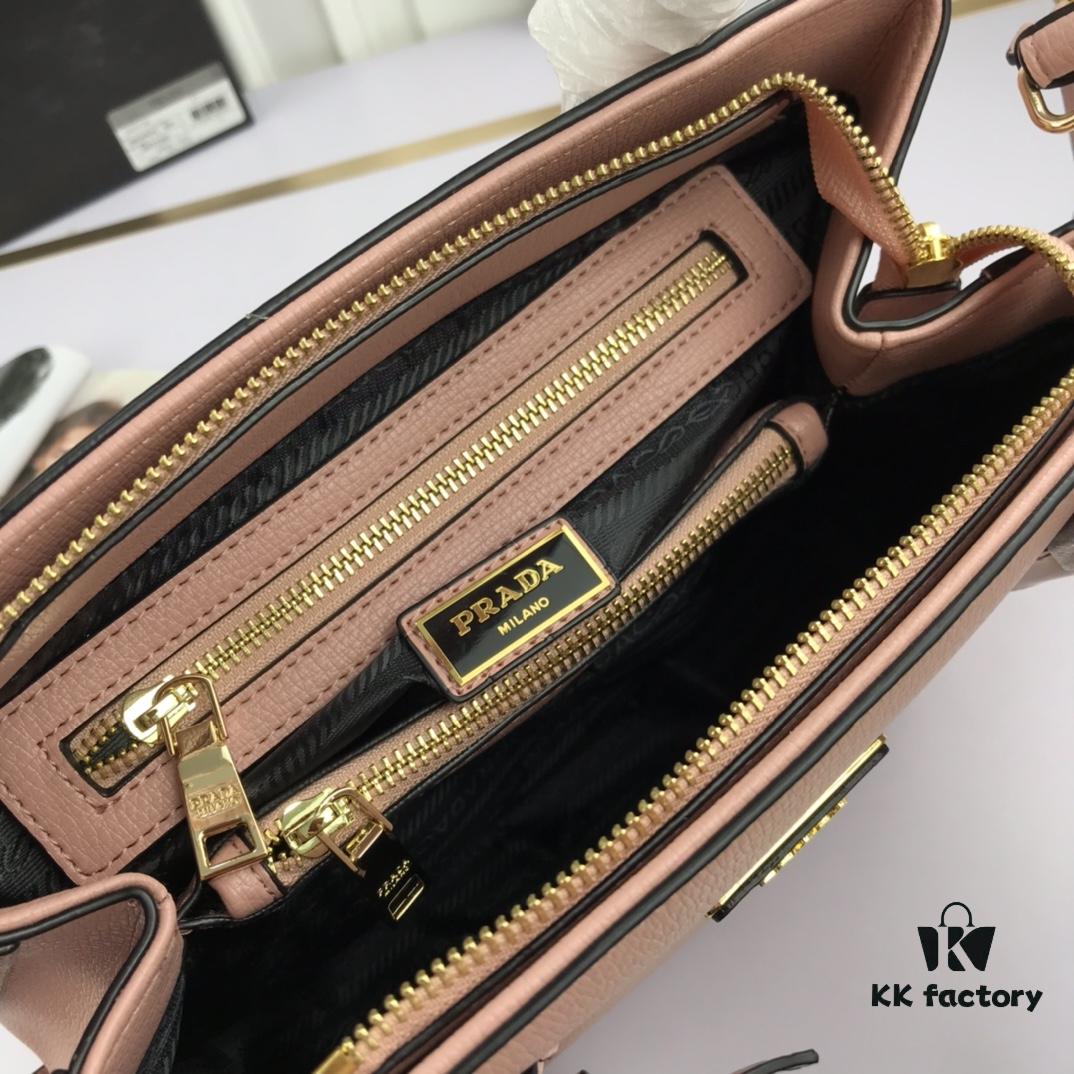 New Arrival 2020 PRADA Hot Global Launch - Model 66153, 30*24*14cm, Premium Calfskin with Shiny Crocodile Texture