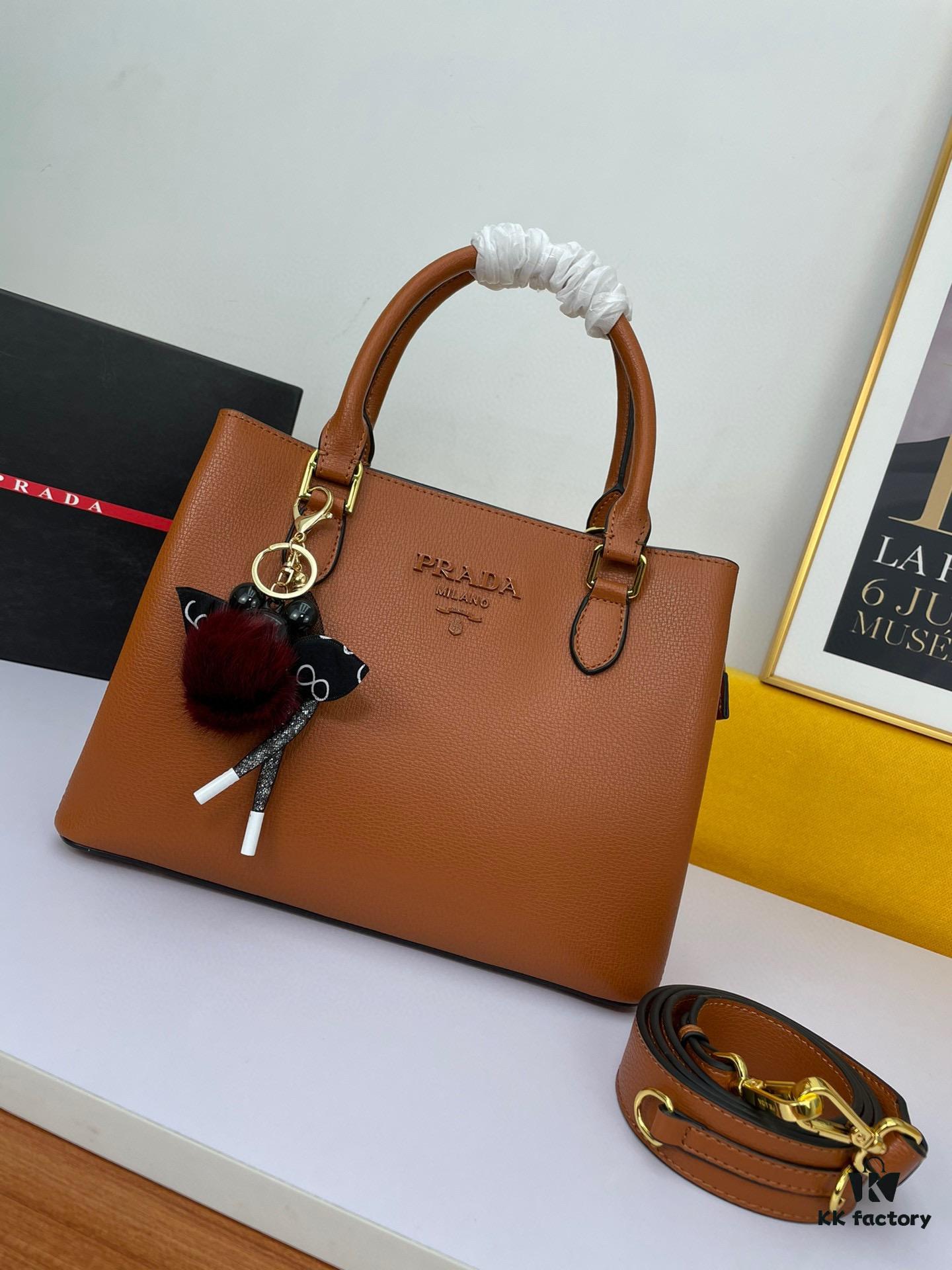 New Arrival Prada 2107 (2020 Bestseller) – The Ultimate Statement Piece, Timeless Style, Perfect for Every Season and Outfit