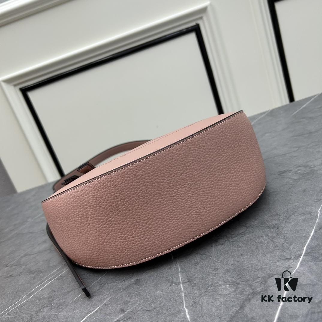 PRADA New Arrival French Elegance Winter Casual Handbag - Stylish and Versatile Design