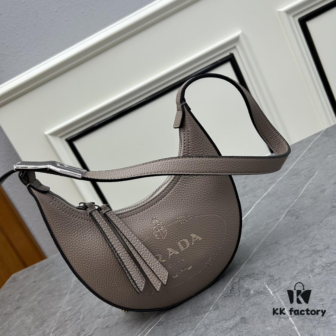 PRADA New Arrival French Elegance Winter Casual Handbag - Small Size 5003S