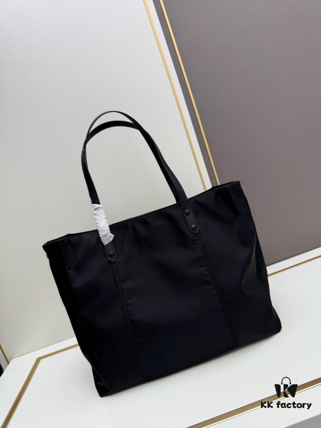 Prada Really Knows What They're Doing!!!