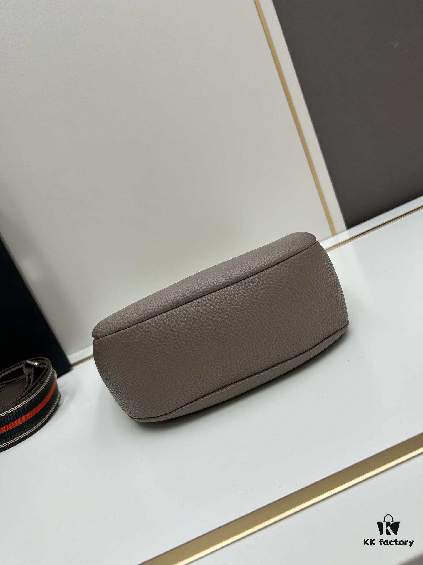 PRADA Underarm Bag - French Elegance, Stylish and Versatile