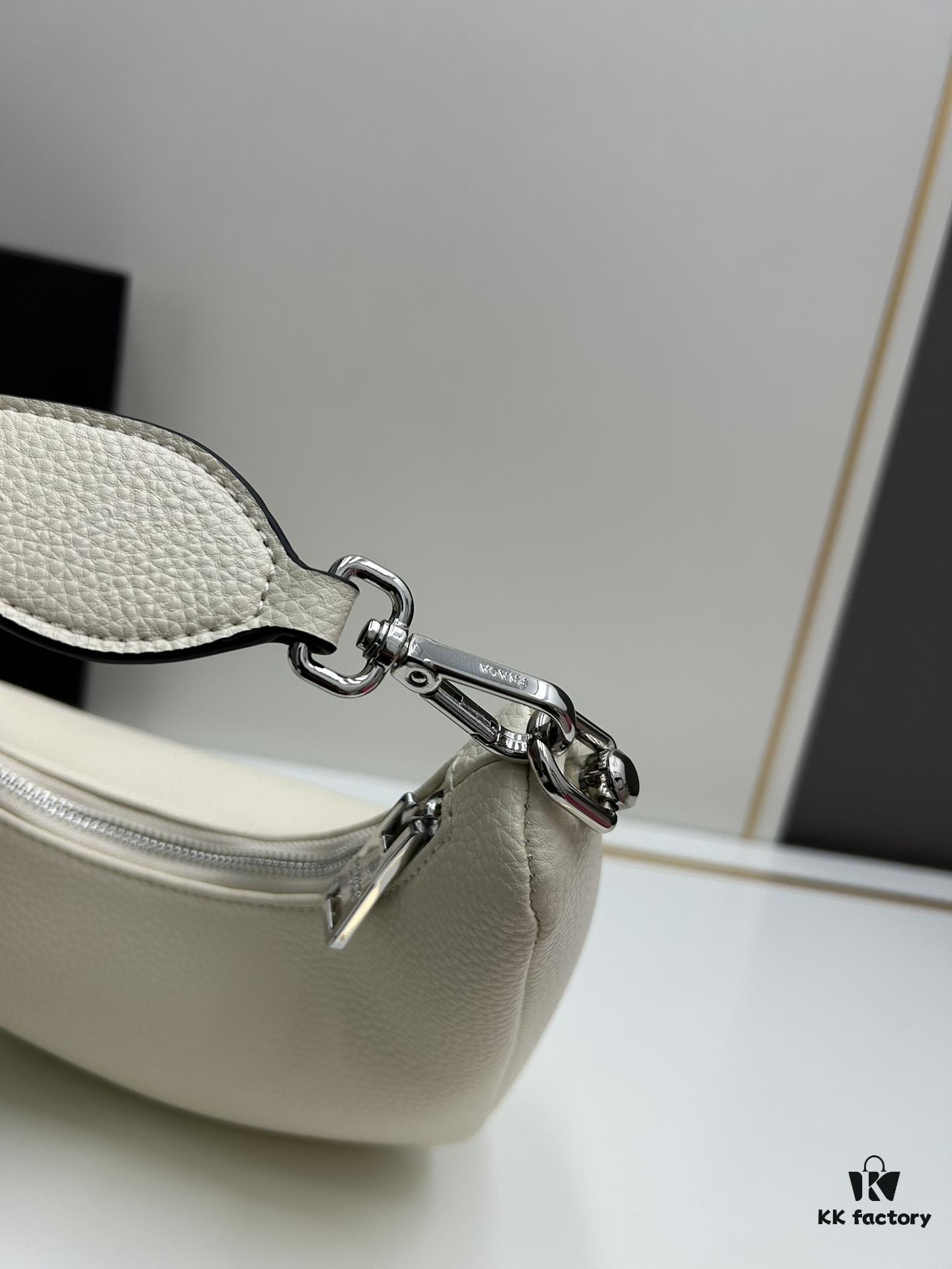 PRADA Underarm Bag - French Elegance, Fashionable and Versatile