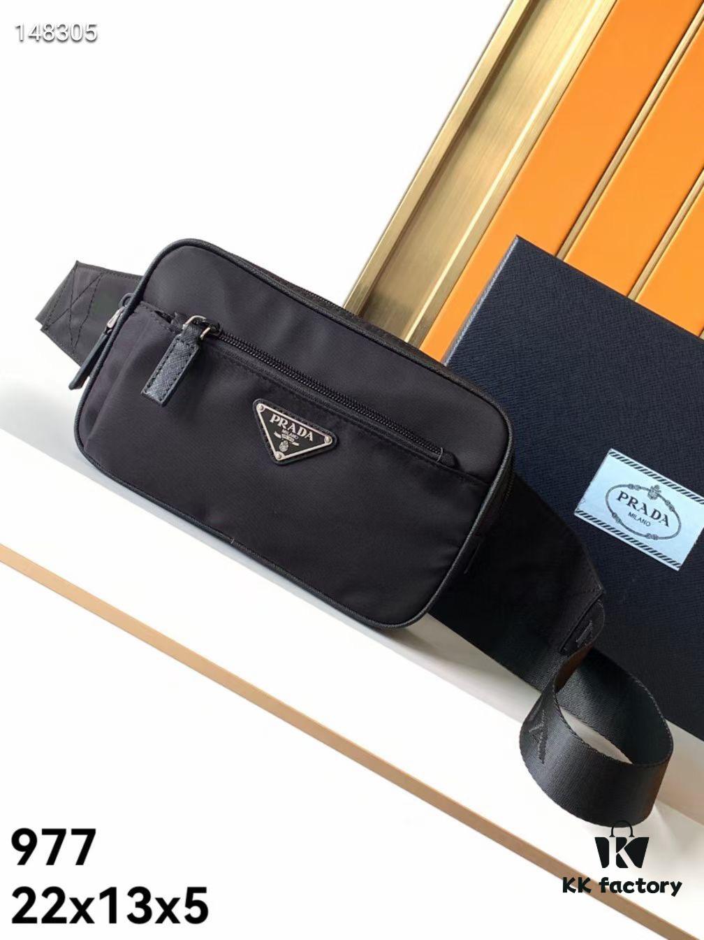 Prada Latest Model, High-End and Elegant, Fashionable and Stylish, Premium Waterproof Fabric, Super Practical