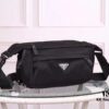 PRADA Official Website Version, Real Photo Shoot, Best-Selling Shoulder Crossbody Bag, Original Imported Fabric with Authentic Hardware, Precision Craftsmanship, Original Quality + 175 Contractor, Black Color, Model 991 = Size: W28 x H20 x D15