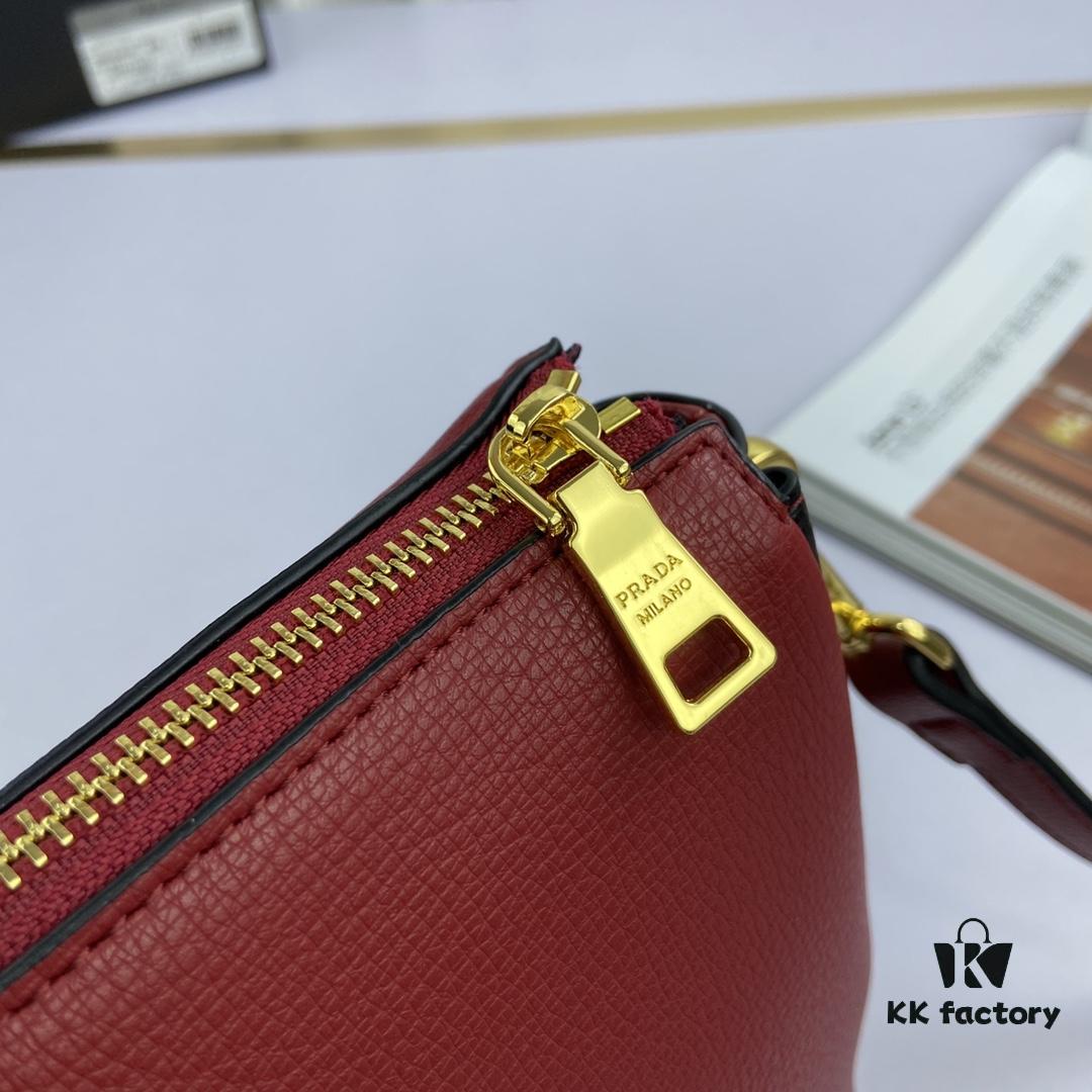 New Prada Flip Shoulder Crossbody Bag Model 66136 with Two Straps, Striped Strap Genuine Leather Handbag, 2019 Summer Fashion Women's Bag