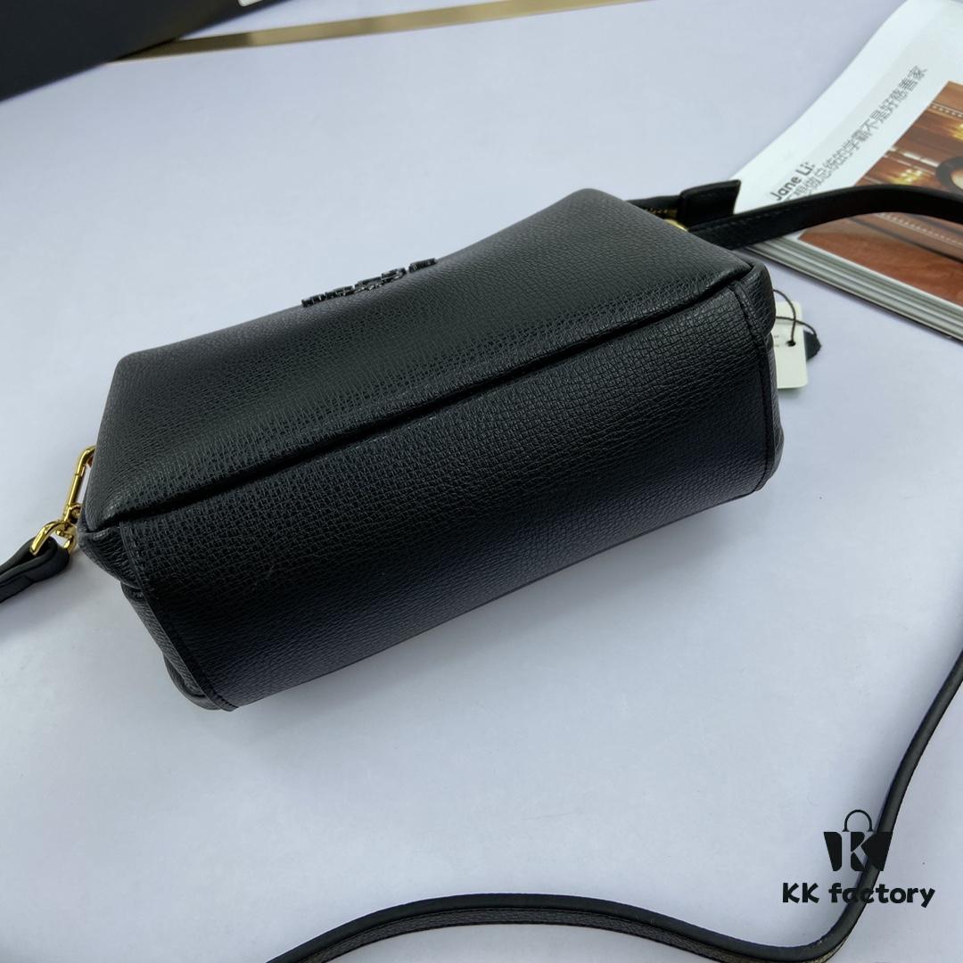 New Prada Flip Shoulder Crossbody Bag Model 66136 with Two Straps, Striped Strap and Genuine Leather Handbag, 2019 Summer Fashion Women's Bag