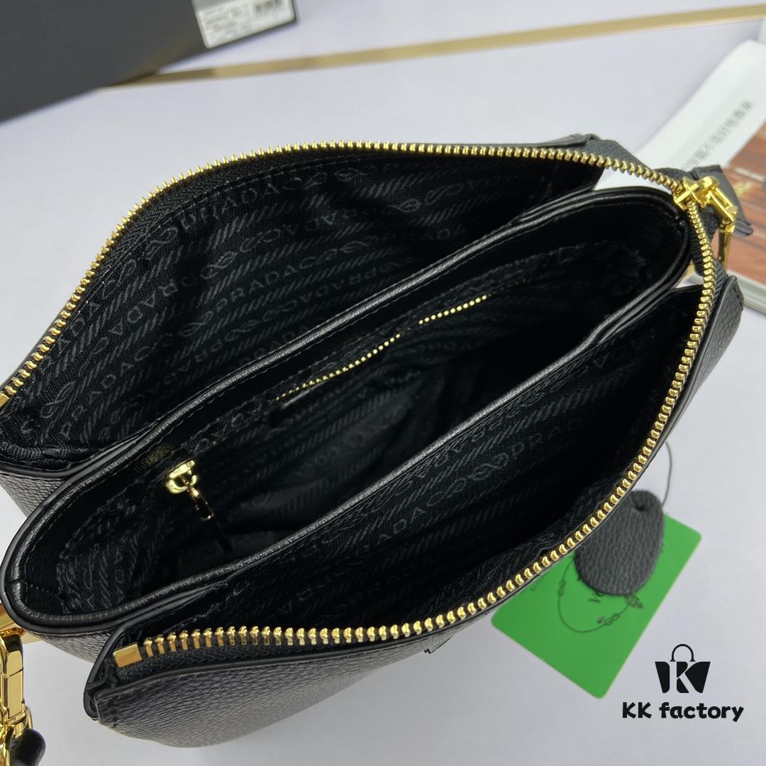 New Prada Flip Shoulder Crossbody Bag Model 66136 with Two Straps, Striped Strap and Genuine Leather Handbag, 2019 Summer Fashion Women's Bag