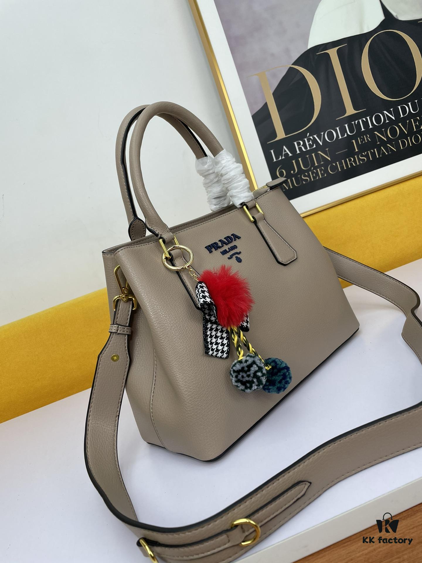 New Arrival 340🔥 Premium Quality🔥 Prada 2020 Mouse Year Edition [Rose] (Free Doll Keychain with Purchase) – Timeless Classic Bestseller, Fine Grain Calfskin, Light Gold Hardware, Rounded Silhouette, Wide Strap, Elegant Texture