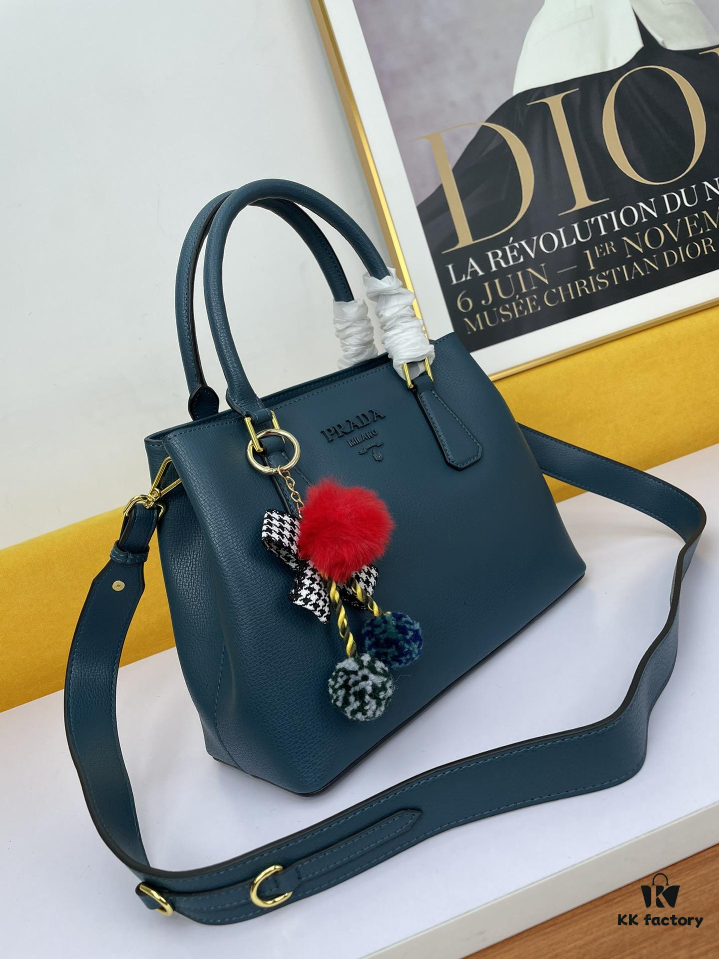 New Arrival 340🔥 Original High Quality🔥 Prada 2020 Mouse Year Edition [Rose] (Free Doll Keychain with Purchase) – Classic and Timeless Design, Best-Selling Minimalist Style Made from Genuine Fine Grain Calfskin, Light Gold Hardware, Soft Rounded Shape with Wide Shoulder Strap, Exquisite Craftsmanship, Elegant Texture – Model No.: 5005#, Size: 30*22*13cm