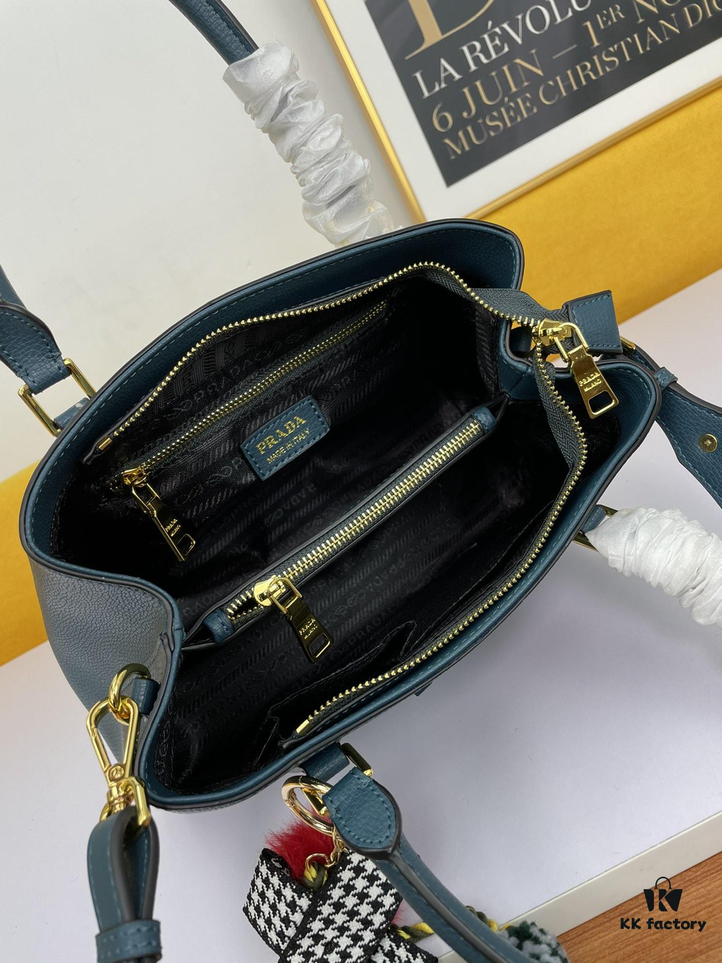 New Arrival 340🔥 Original High Quality🔥 Prada 2020 Mouse Year Edition [Rose] (Free Doll Keychain with Purchase) – Classic and Timeless Design, Best-Selling Minimalist Style Made from Genuine Fine Grain Calfskin, Light Gold Hardware, Soft Rounded Shape with Wide Shoulder Strap, Exquisite Craftsmanship, Elegant Texture – Model No.: 5005#, Size: 30*22*13cm