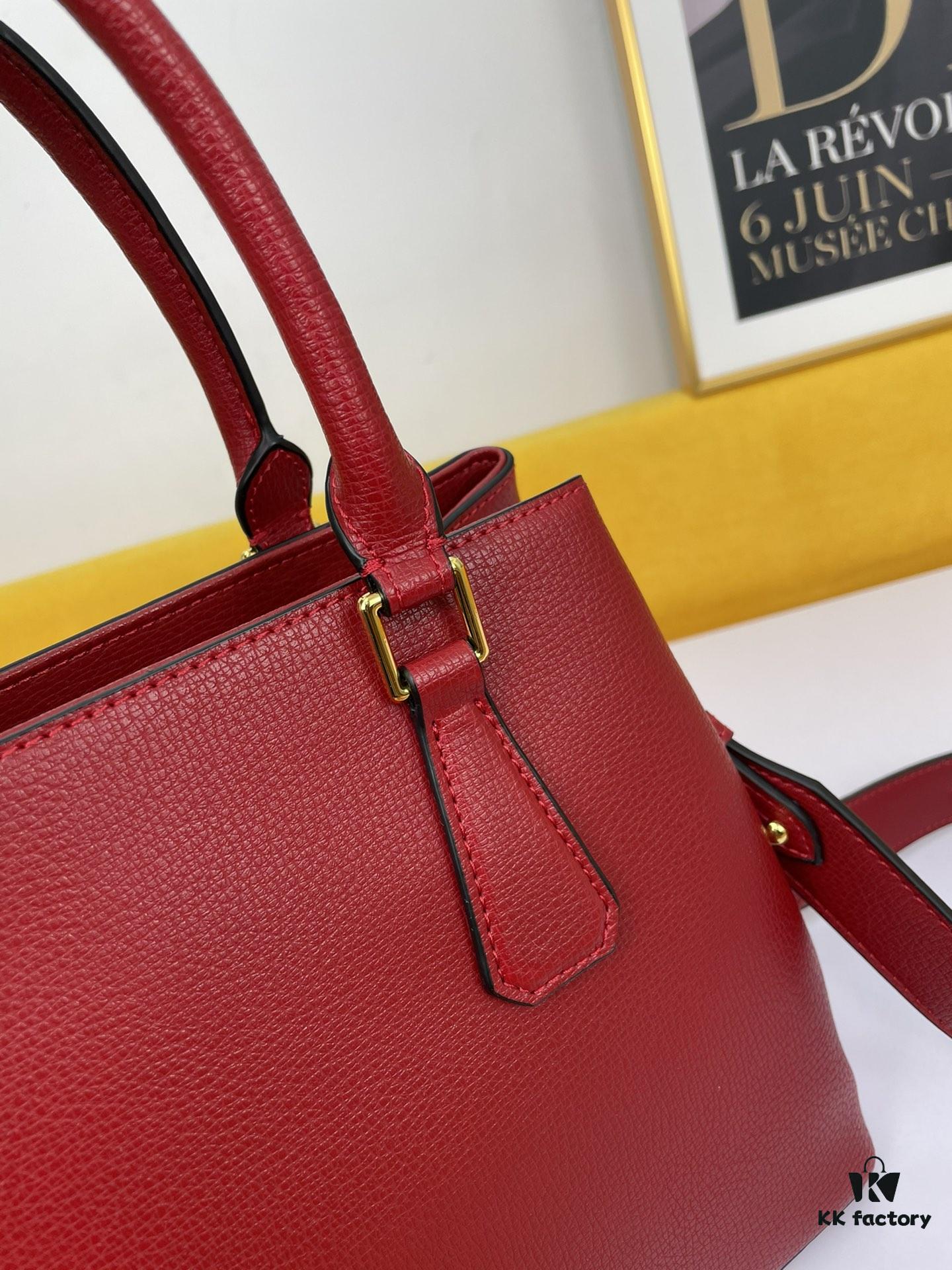 New Arrival 340🔥 Original High-Quality Prada 2020 Mouse Year Edition 🐭 Timeless Classic Design, Bestselling Minimalist Style, Fine Grain Calfskin Leather, Light Gold Hardware