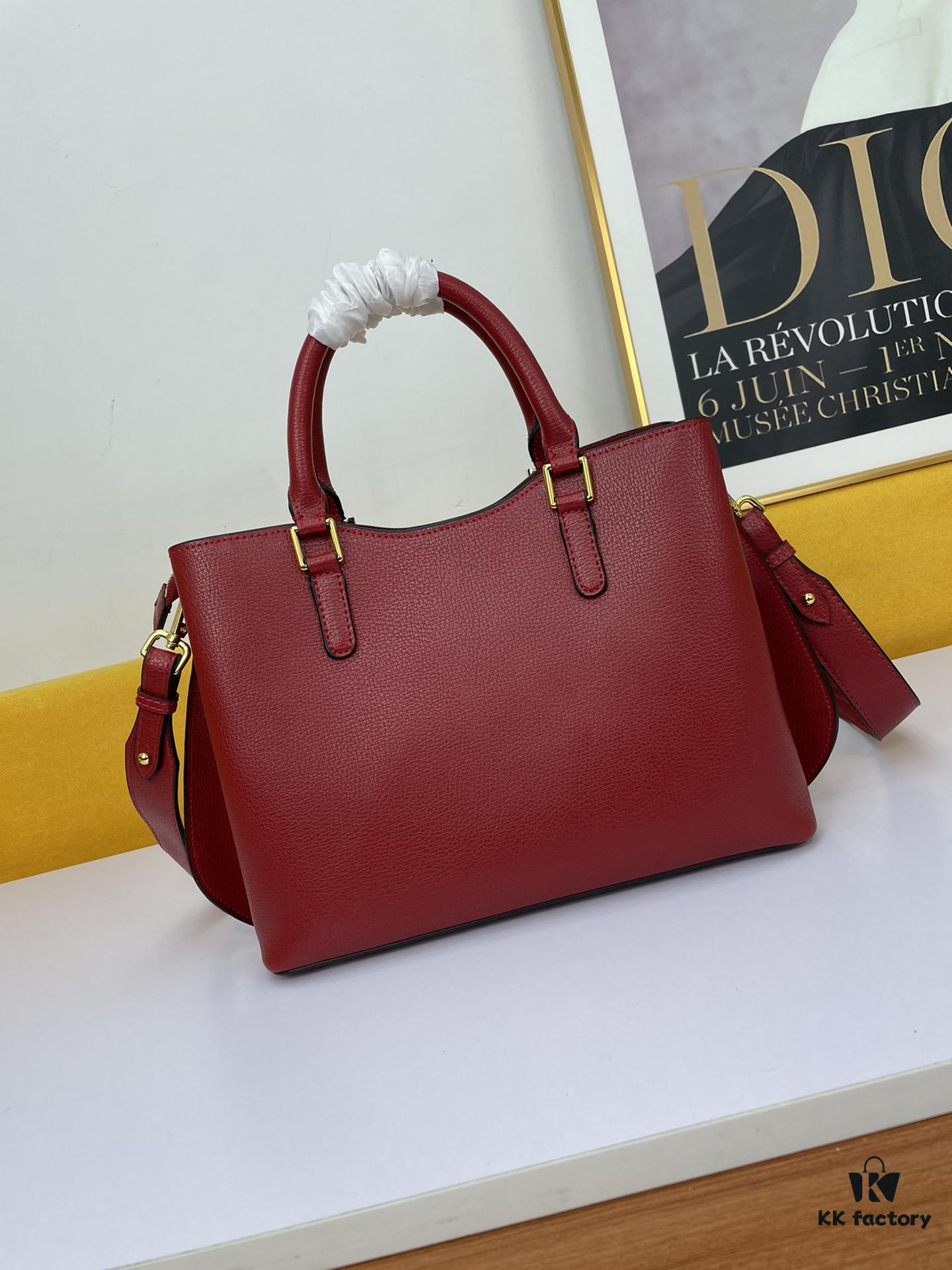 New Prada 5002 (2020 Bestseller) – The Ultimate Versatile Bag, Timeless Style, Perfect Crocodile Texture, Handheld or Crossbody, Essential for Every Wardrobe