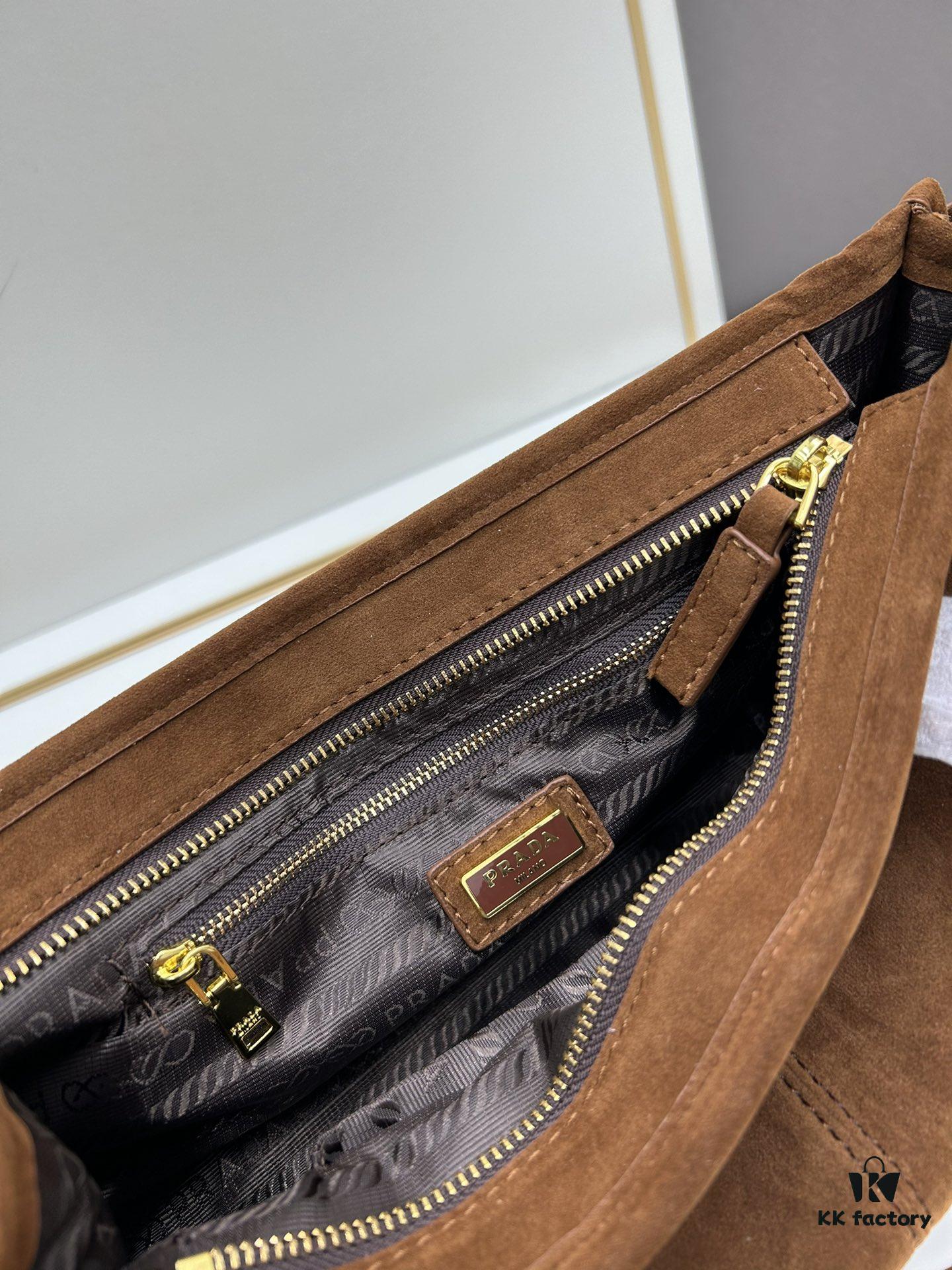 PRADA New Arrival Matte Black Waxed Leather Tote Bag 2452