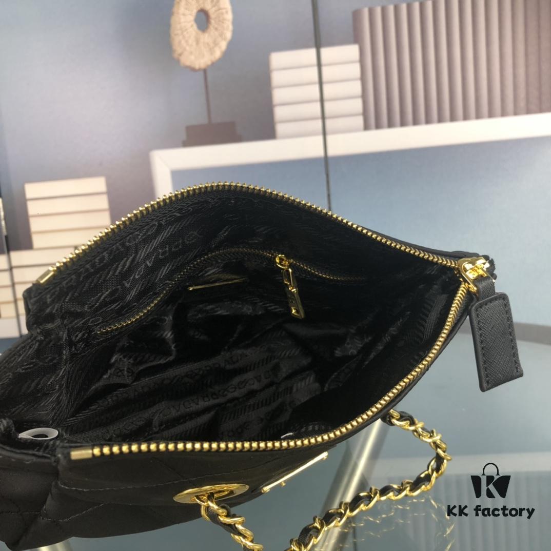 PRADA Vintage Chain Bag - Retro Style, Original Parachute Fabric, Authentic Hardware, Versatile Fashion Accessory