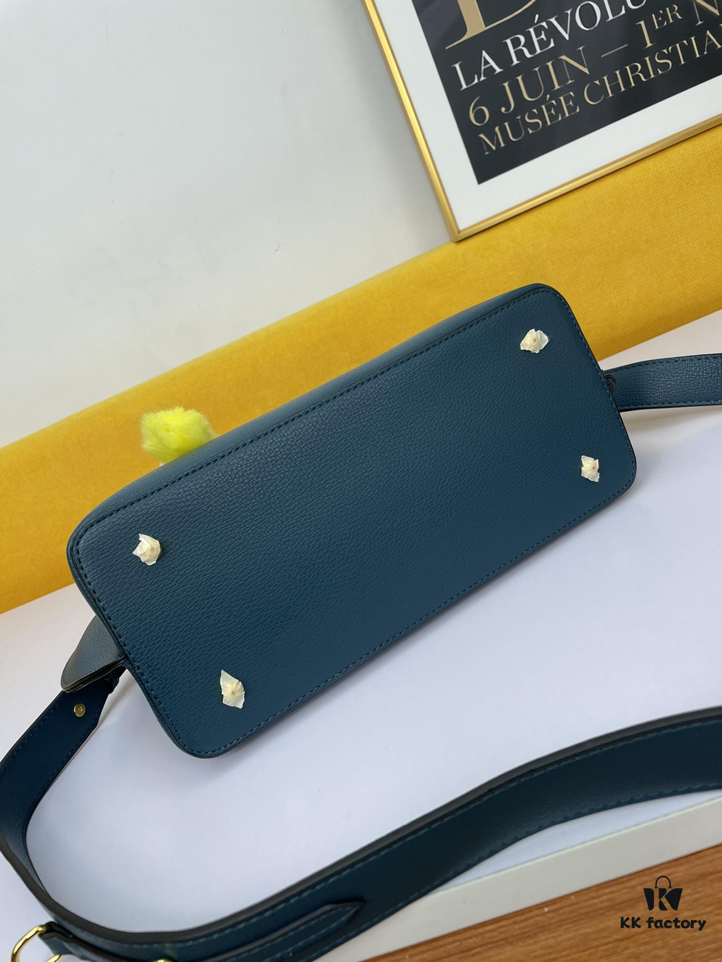 New Prada 5002 (2020 Bestseller) – The Ultimate Statement Piece, Timeless Style, Perfect Match for Every Outfit