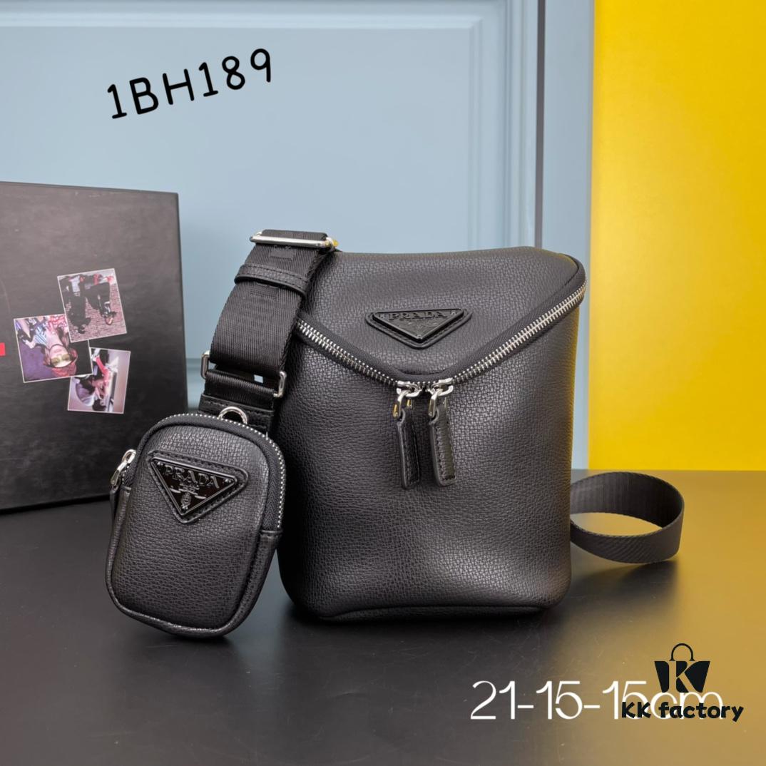 PRADA New Arrival Counter Model (Triple-Layer Full Leather) Shoulder Bag