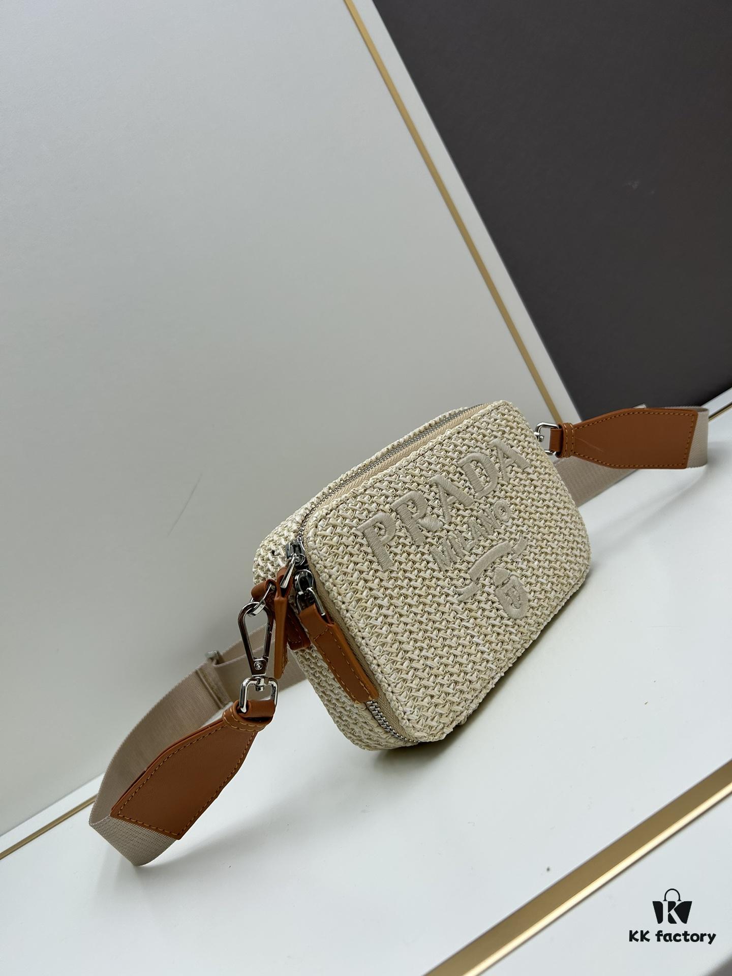 Prada-style Raffia Camera Bag - Embrace the Last Days of Summer