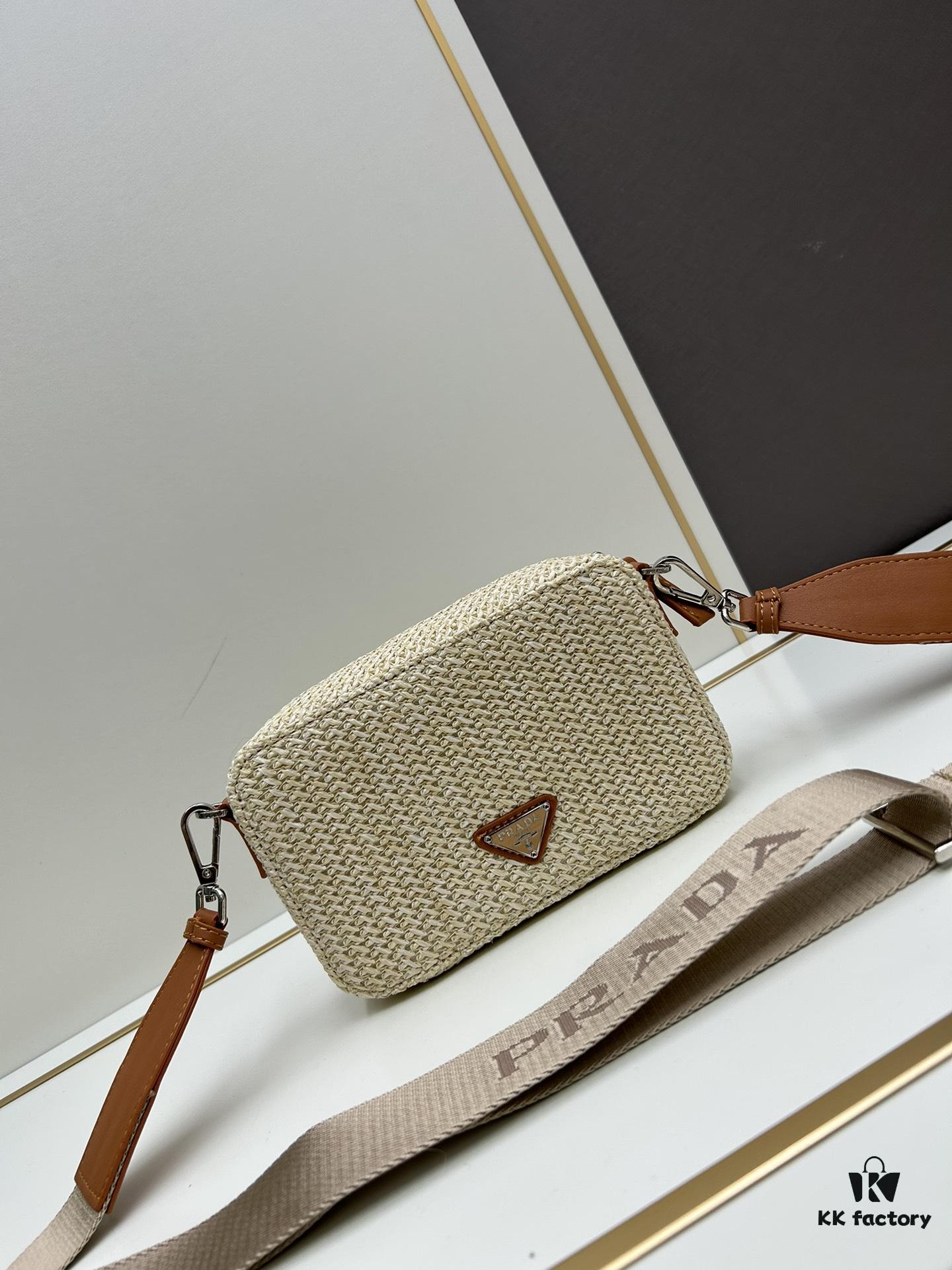 Prada-style Raffia Camera Bag - Embrace the Last Days of Summer