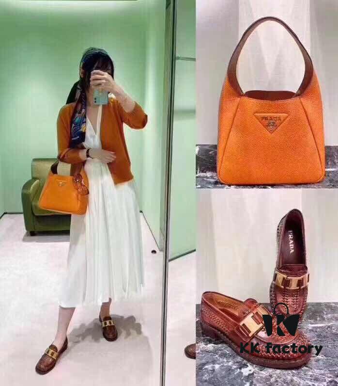 Prada Latest Tote Bag with Box ✅ Made from Genuine Italian Natural Pebbled Calfskin 💯