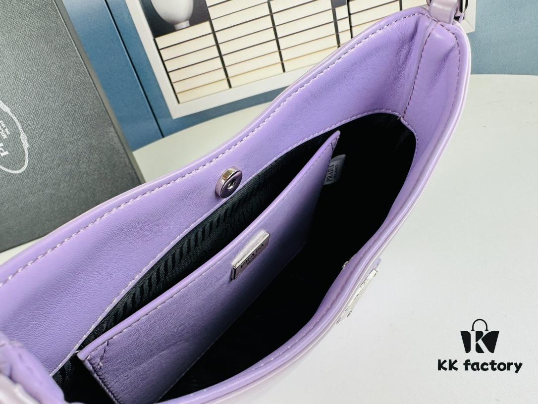 PRADA 2021 Spring/Summer Hobo Handbag, Calfskin Leather, Original Factory Custom Material