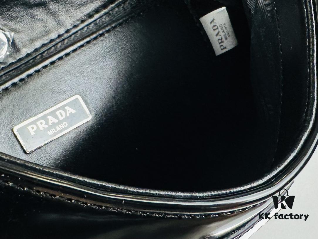 PRADA 2021 Spring/Summer Hobo Handbag, Premium Calfskin Leather, Original Factory Custom Material