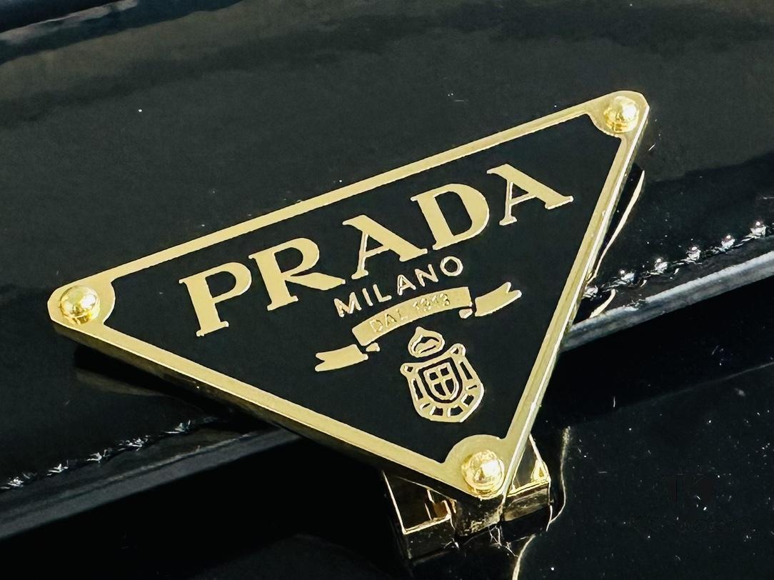 PRADA Soft Calf Shoulder Bag, Size 21.5x13x5, Model No. 339