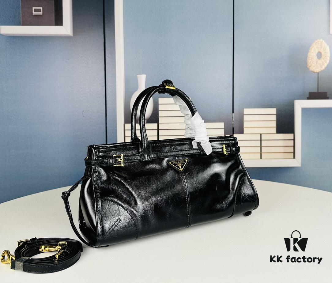 PRADA New Arrival Vintage Style Black Wax Leather Tote Bag