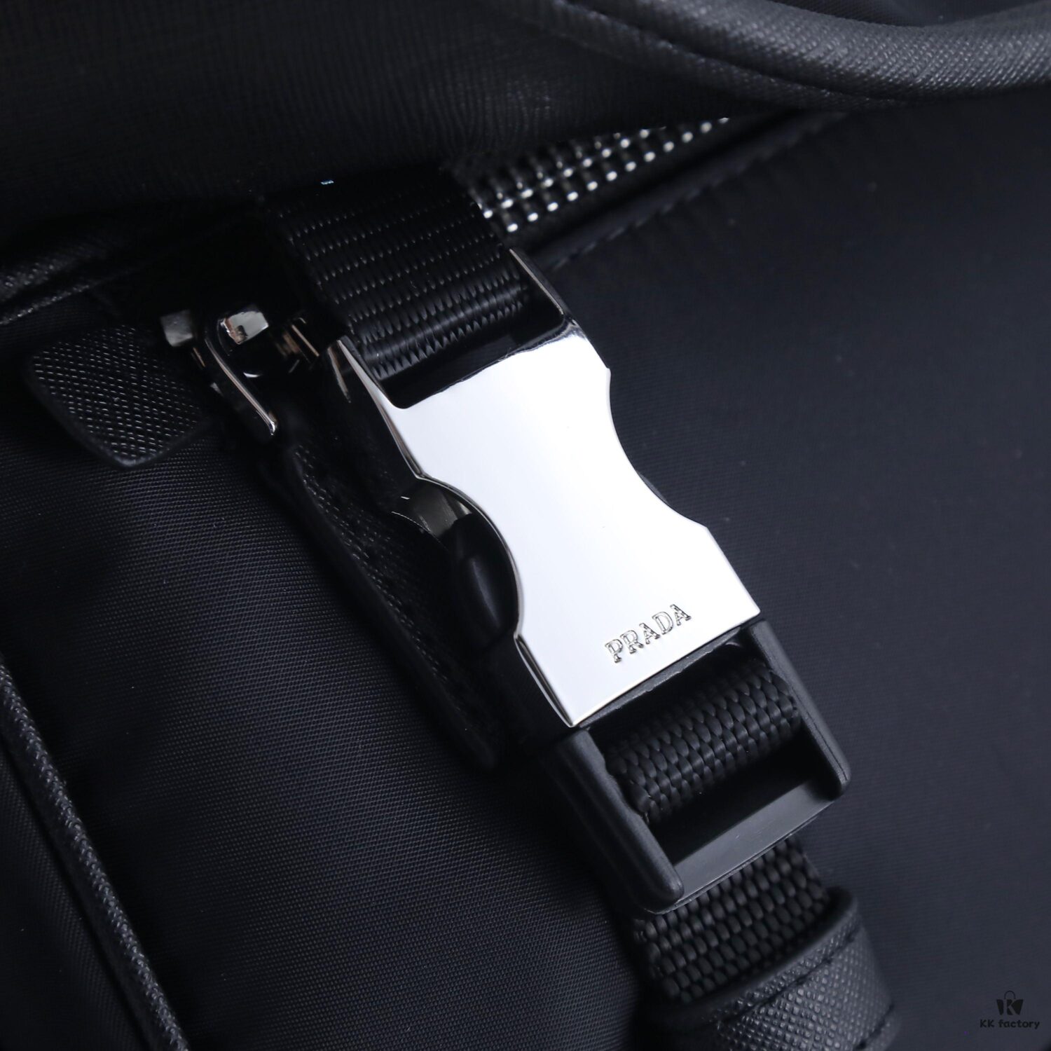 Prada Latest Tri-Combination Messenger Bag 2VD034