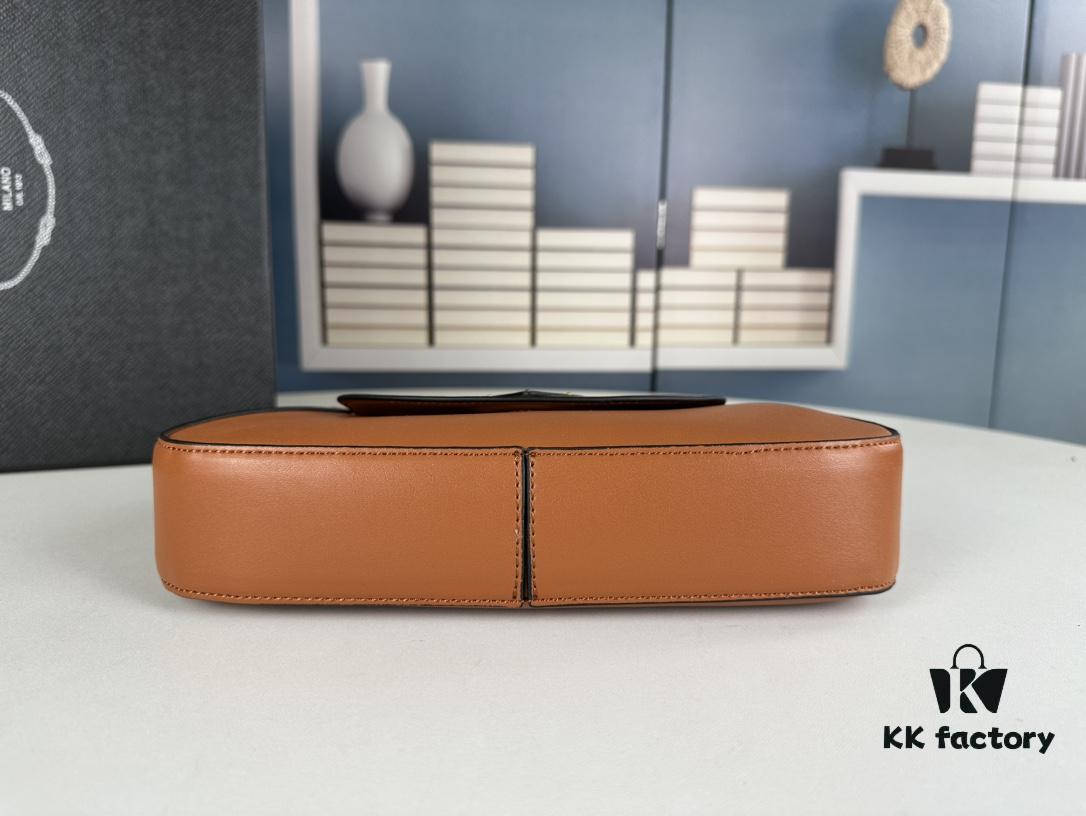 2024 Spring New Prada Small Genuine Leather Shoulder Bag, Model No. 819