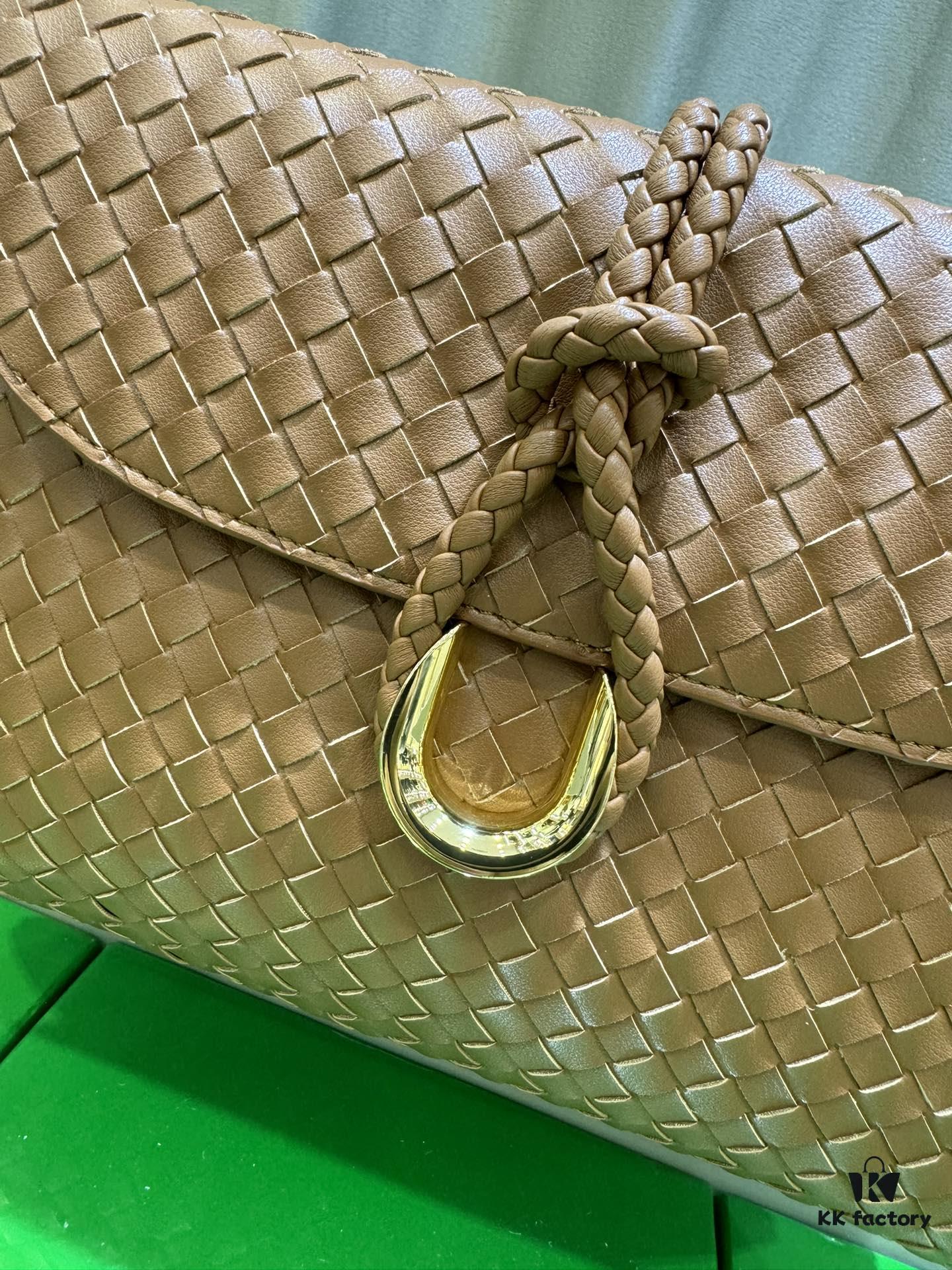 Cowhide Leather Bag, Shu Qi's Same Style BV Liberta Bag! The Epitome of Elegance