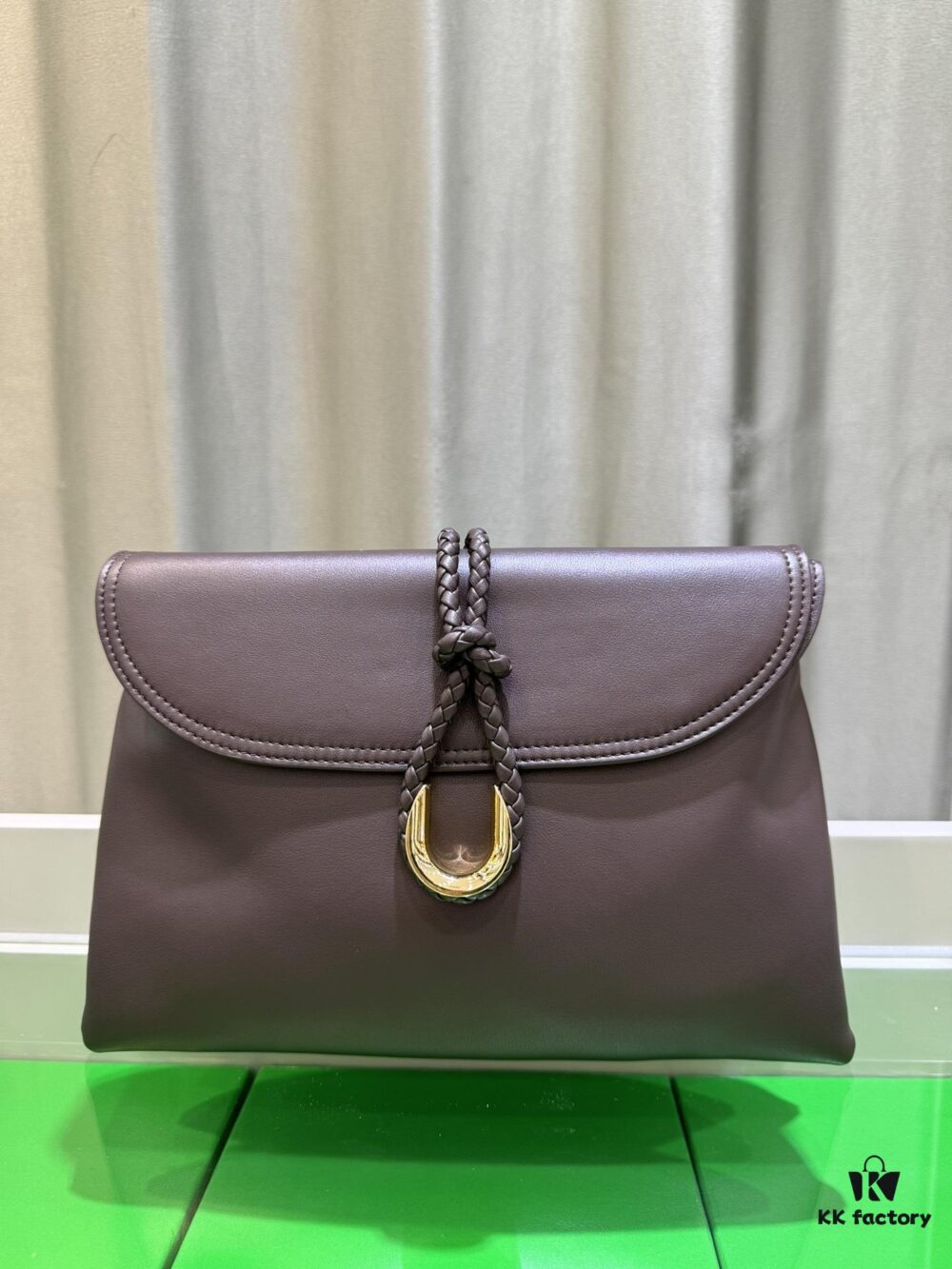 Cowhide Leather Bag - Shu Qi's Same Style BV Liberta Bag, The Epitome of Elegance