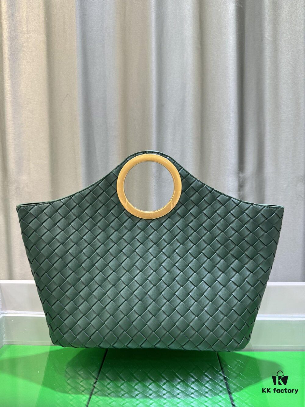 BV Picnic Woven Handbag - Bottega Veneta 24 Early Autumn New Vintage Style Beautiful Tote Bag
