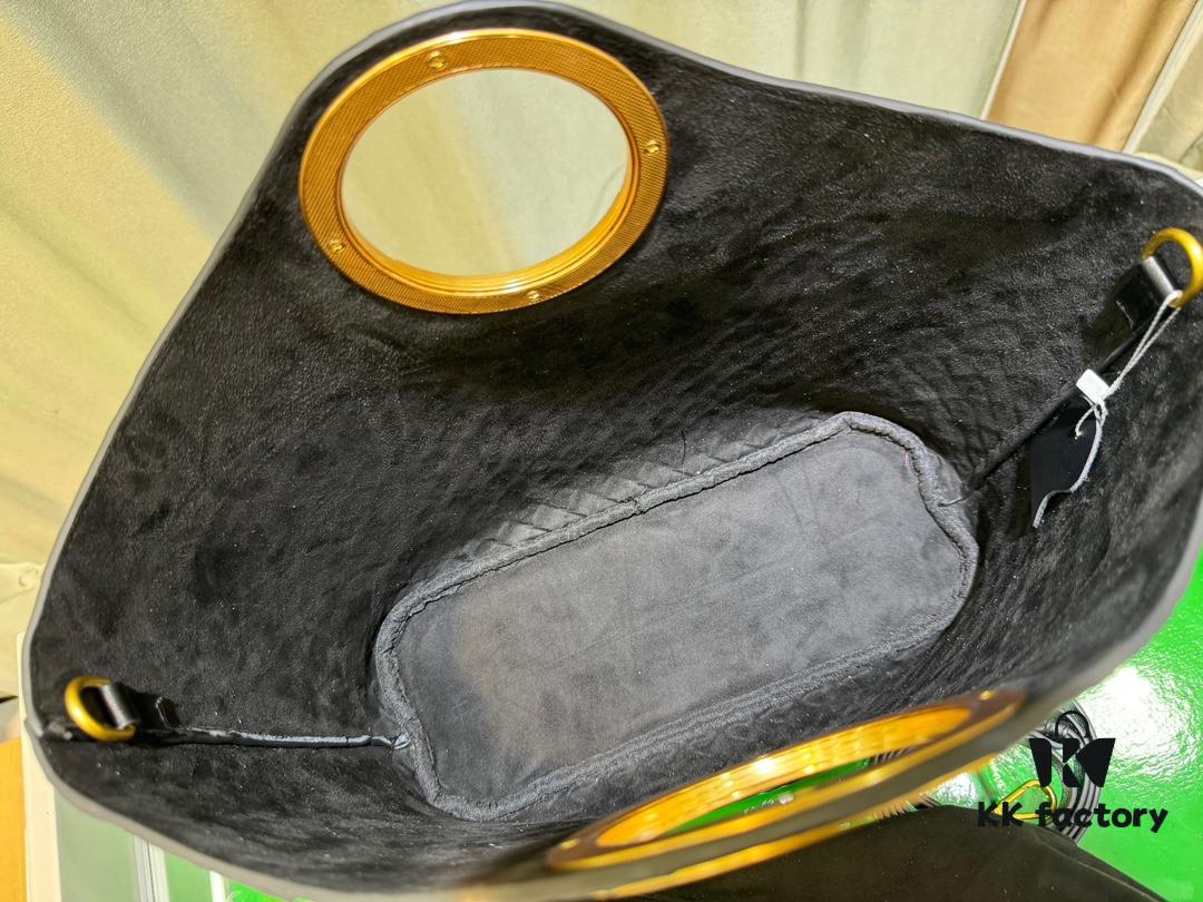 BV Picnic Woven Handbag BV Bottega Veneta 24 Early Autumn New Vintage Beautiful Tote Bag