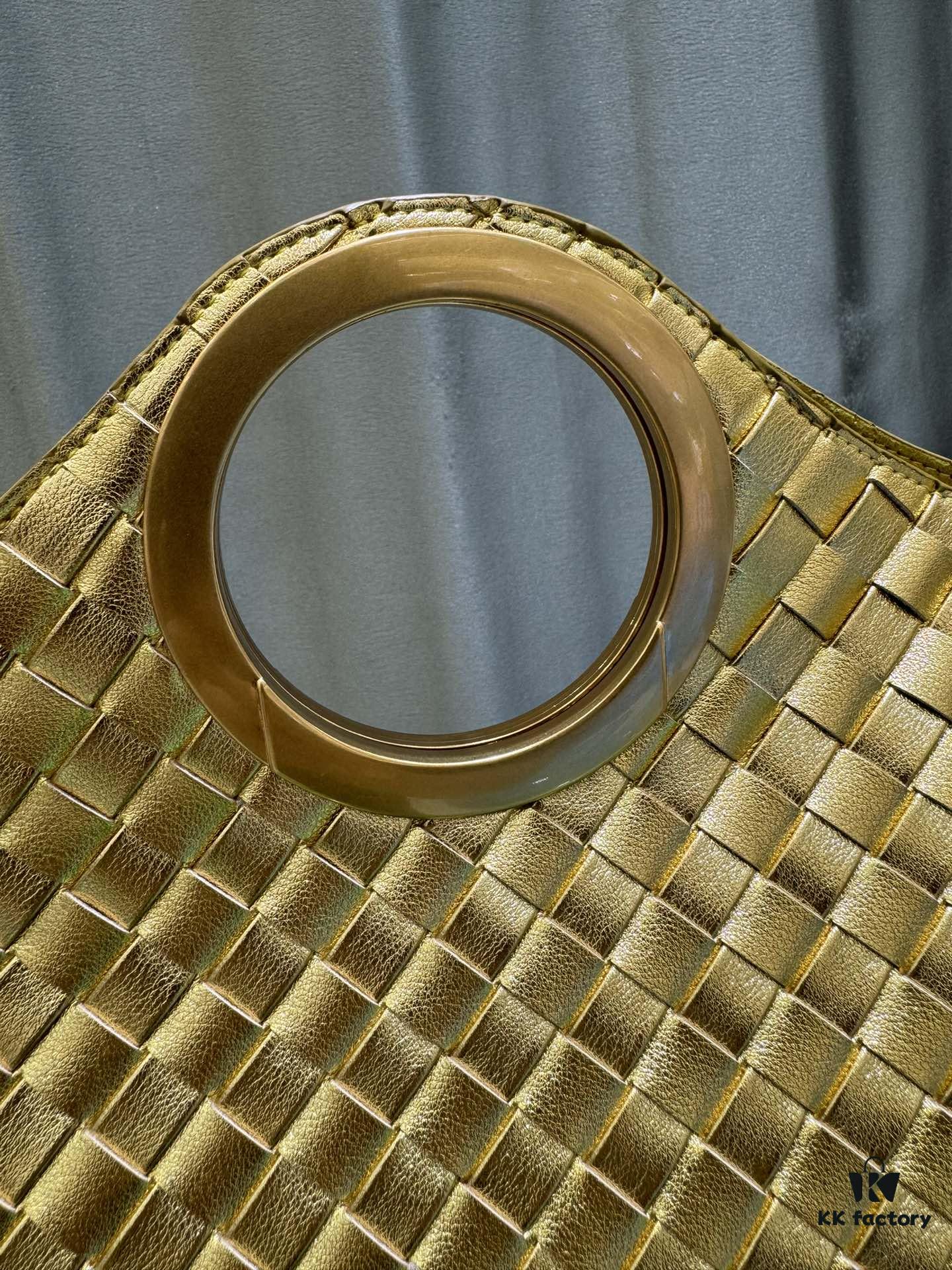 BV Picnic Woven Handbag - Bottega Veneta 24 Early Autumn New Vintage Style Beautiful Tote Bag