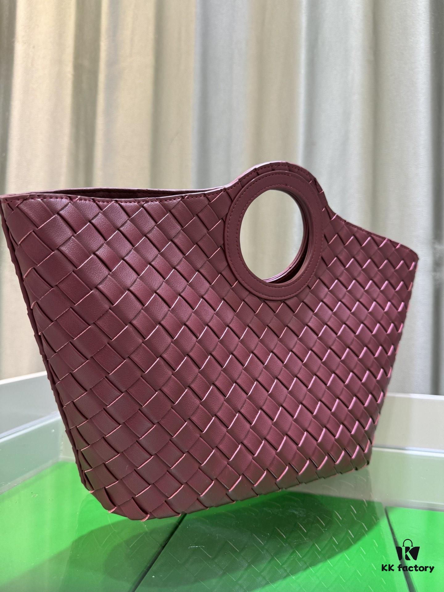 BV Picnic Woven Handbag - Bottega Veneta Women's New Retro Style Tote Bag from Early Autumn 2024 Collection