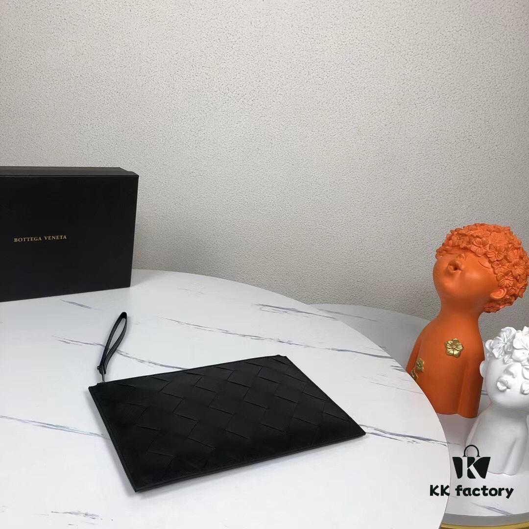 Luxury Handcrafted Waxed Cowhide Clutch with Box - Premium Imported Custom Leather, New Braided Design, Develops Rich Patina Over Time