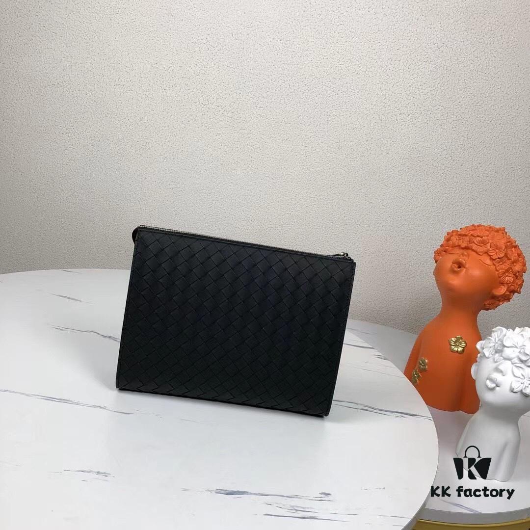 New Woven Vertical Clutch Bag