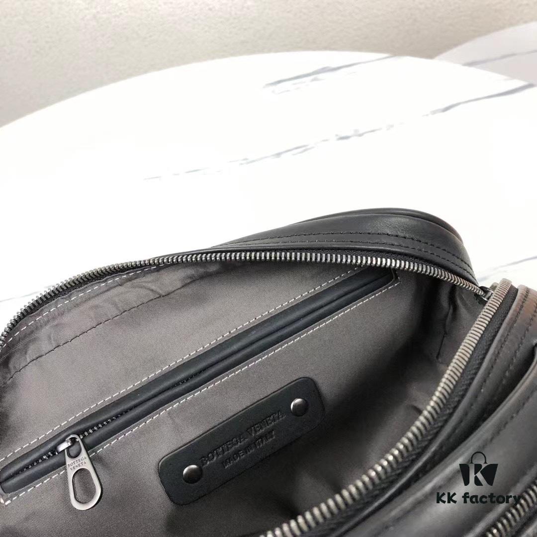 BV Original Overseas Order Quality, Counter-Synchronized, Premium Waxed Cowhide with Unique Design