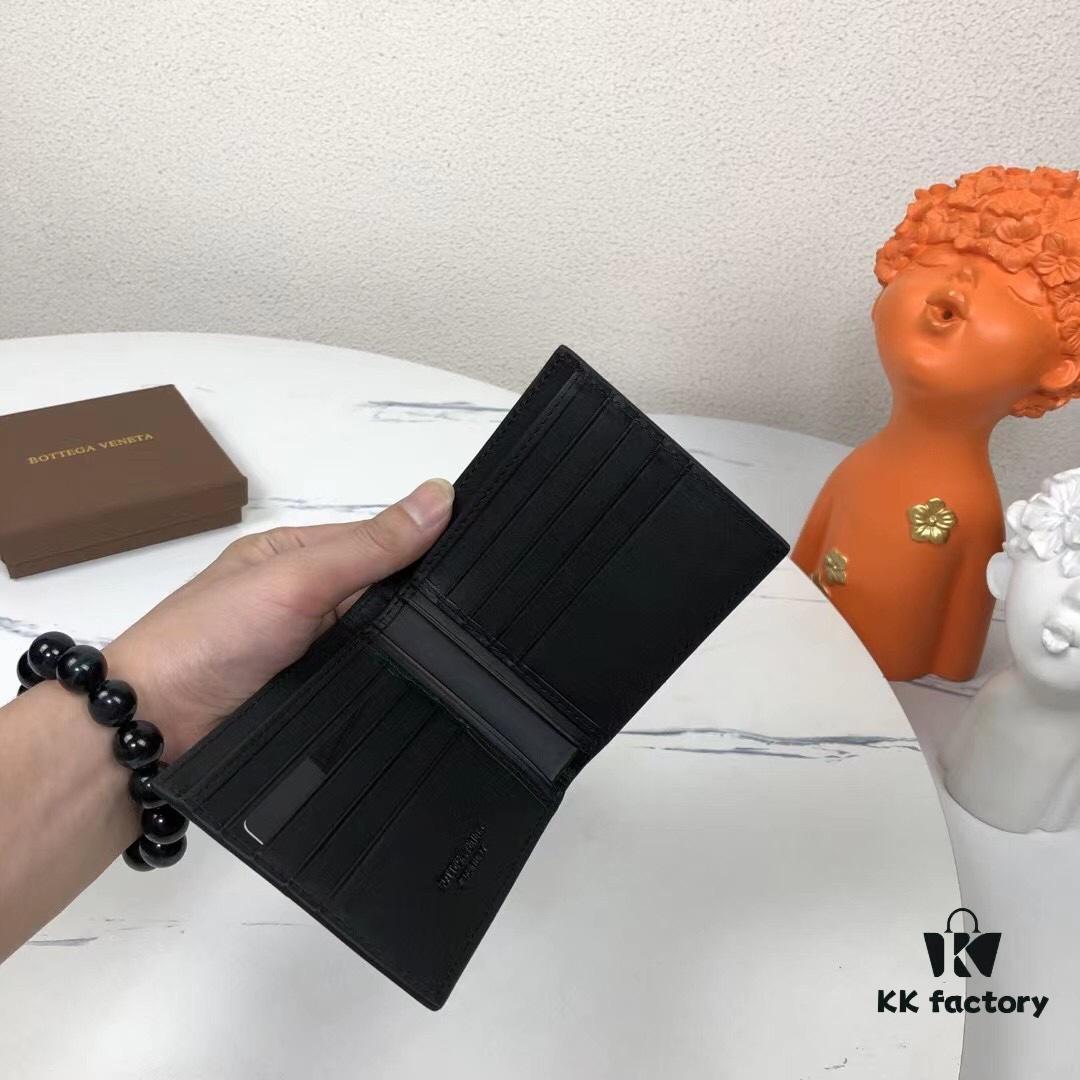 Bv🦋 Woven Wallet Short Style, Premium Imported Wax Cowhide, Handcrafted with Elegant Simplicity, 8 Card Slots Included