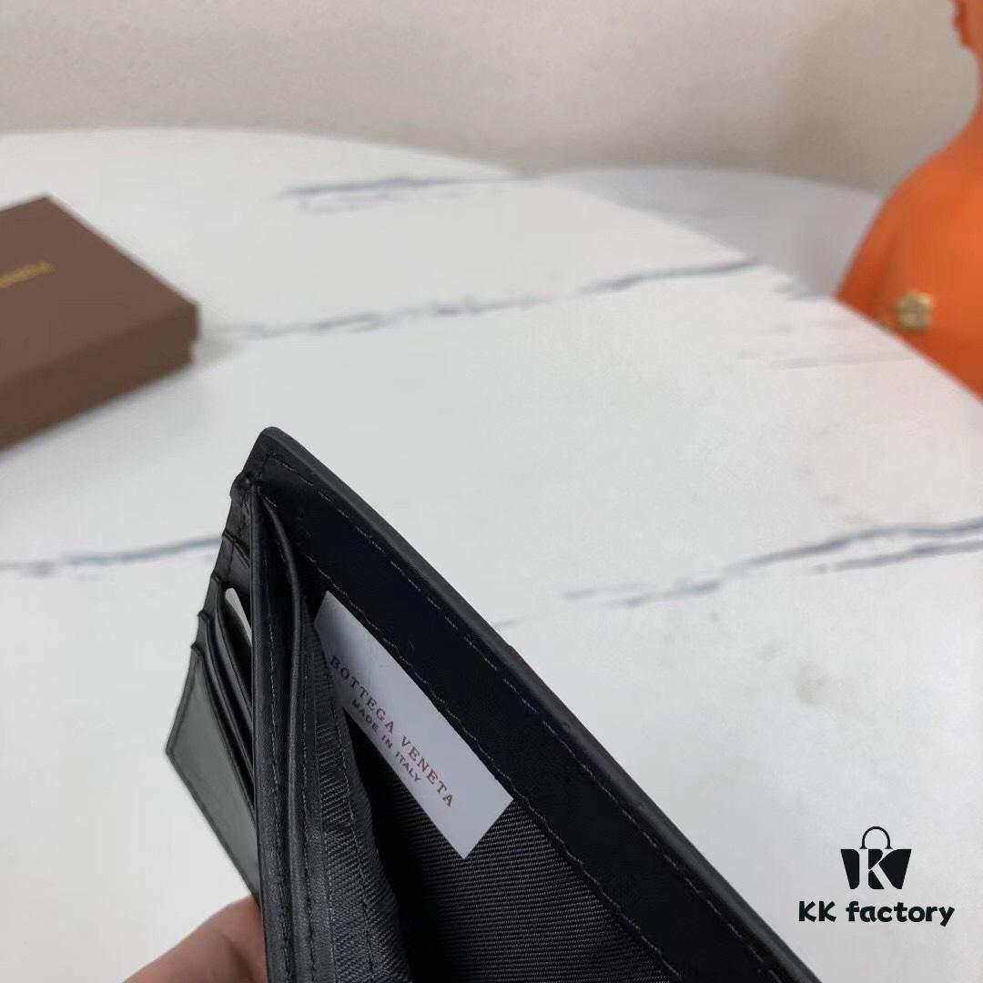 Bv🦋 Woven Wallet Short Style, Premium Imported Wax Cowhide, Handcrafted with Elegant Simplicity, 8 Card Slots Included