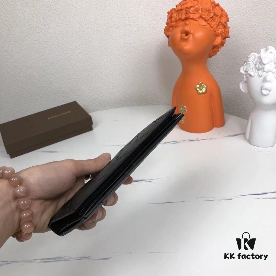 Bv🦋 Woven Wallet Long Style, Top-Grade Imported Wax Cowhide, Handcrafted Braid, Elegant and Minimalist Design, Excellent Craftsmanship, 10 Card Slots ✅ Model: 8875# (Large Braid), Color: Black, Size: 18.5*9.5*2cm