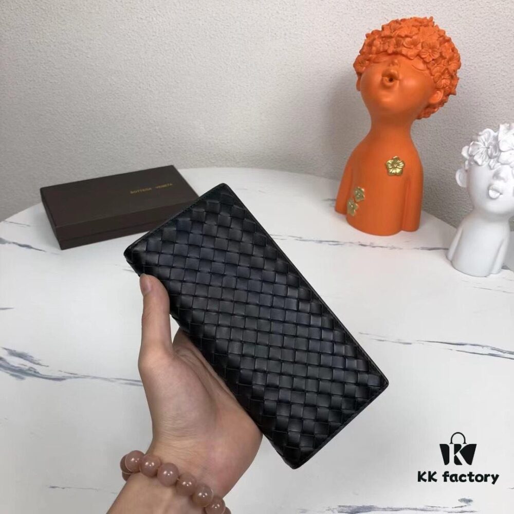 Bv🦋 Woven Wallet Long Style, Top-Grade Imported Wax Cowhide 🐂, Handcrafted Braid, Soft and Orderly, Fashionable and Minimalist, Excellent Craftsmanship, 10 Card Slots ✅